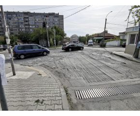 "В и К" обеща до края на седмицата полагане на първия слой асфалт на възлово кръстовище