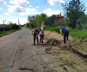 Акция по почистване на стралджанското село Александрово