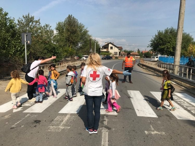 Във връзка с приоритетните задачи, стоящи пред нашето общество за намаляване на жертвите и пострадалите от пътнотранспортни произшествия, Ямболската червенокръстка...