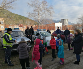 Ден на полицейската професия в детската градина   