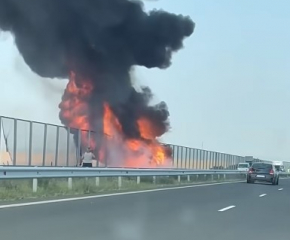 Движението по АМ „Тракия“ в посока Бургас в участъка от Нова Загора до Ямбол остава затворено