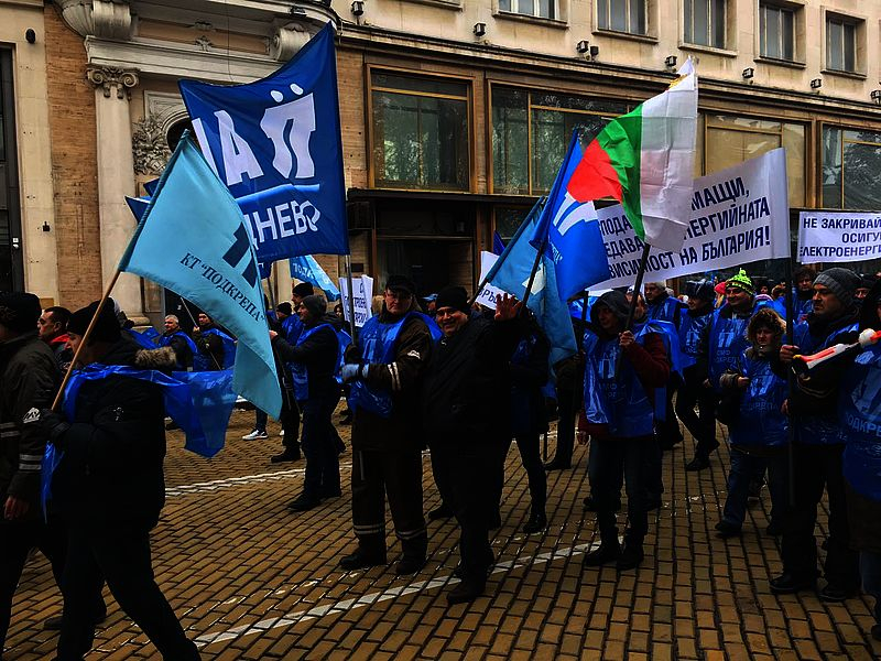 Митинг-шествие под надслов "Спасете Марица-изток" организира на 13 октомври от 13.00 часа в центъра на София инициативен комитет "Марица-изток". Това съобщиха...