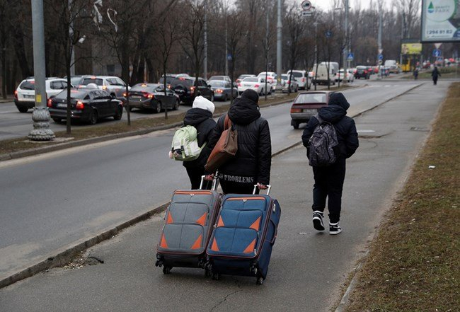 От Министерството на външните работи дават брифинг за хода на евакуацията на наши сънародници от Украйна. Заместник-министър Ирена Димитрова представя...