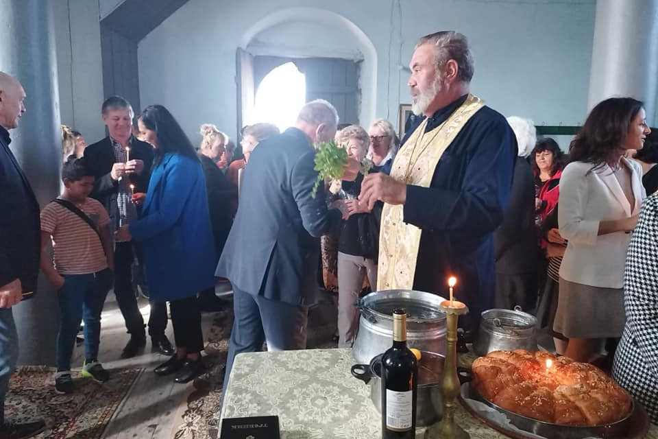 Празничен за жителите на село Воден беше 21 октомври. Тогава беше тържествено осветен извършеният ремонт на покрива на православния храм „Свети Георги“....