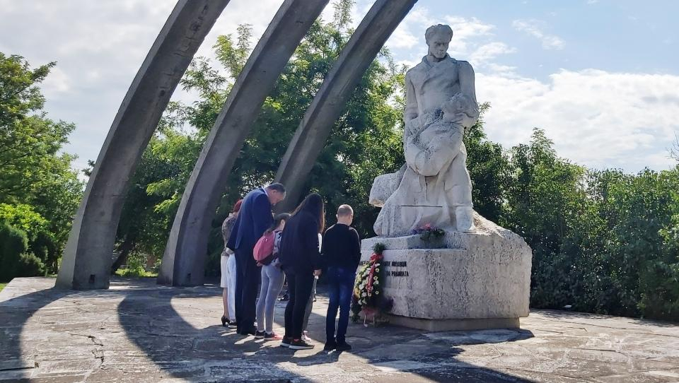 Община Тунджа ще почете Деня на Ботев и загиналите за свободата и независимостта на България – 2 юни. Чстването ще се състои в село Ботево. Там в навечерието...