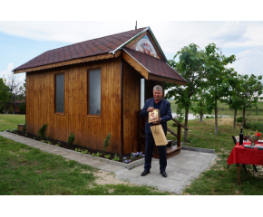 Осветиха първия параклис край язовир в община „Тунджа“ (снимки)