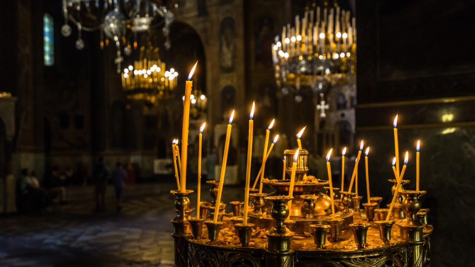 На 3 февруари Православната църква почита Свети Симеон Богоприимец и Анна пророчица. Според фолклорната традиция днес е зимният Симеоновден. 
Зимният...