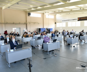 Парламентът в Сливен одобри изменението на общинския бюджет и разкриването на два нови центъра за подкрепа