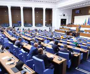 Парламентът уважи ветото на президента Радев върху промените в НПК