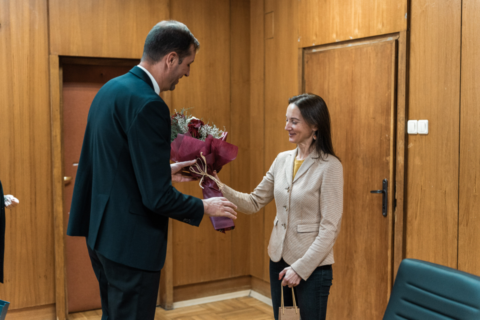 Нейно Превъзходителство Наташа Бергел, извънреден и пълномощен посланик на Словения в Република България, гостува в Ямбол. Тя се срещна с кмета на община...