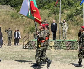 Първо по рода си учение на многонационалната бойна група на НАТО на полигона в Ново село