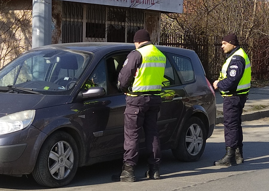 Акцията за противодействие на конвенционалната престъпност е реализирана от служители на ОДМВР - Ямбол съвместно със служители на ЗЖУ - Бургас и с представители...