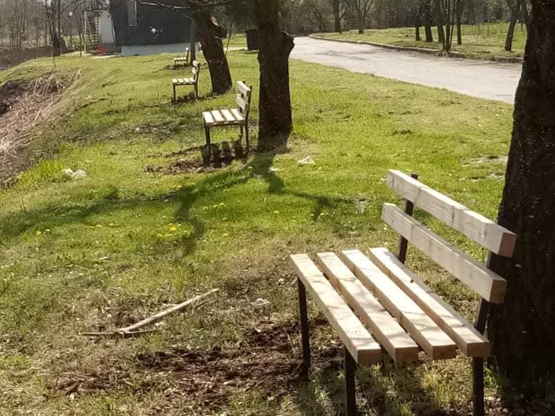 Днес ще е предимно слънчево. Ще духа слаб юг-югозападен вятър. Максималните температури ще бъдат между 27° и 32°, в Ямбол и Сливен 27-28°.
Над планините...