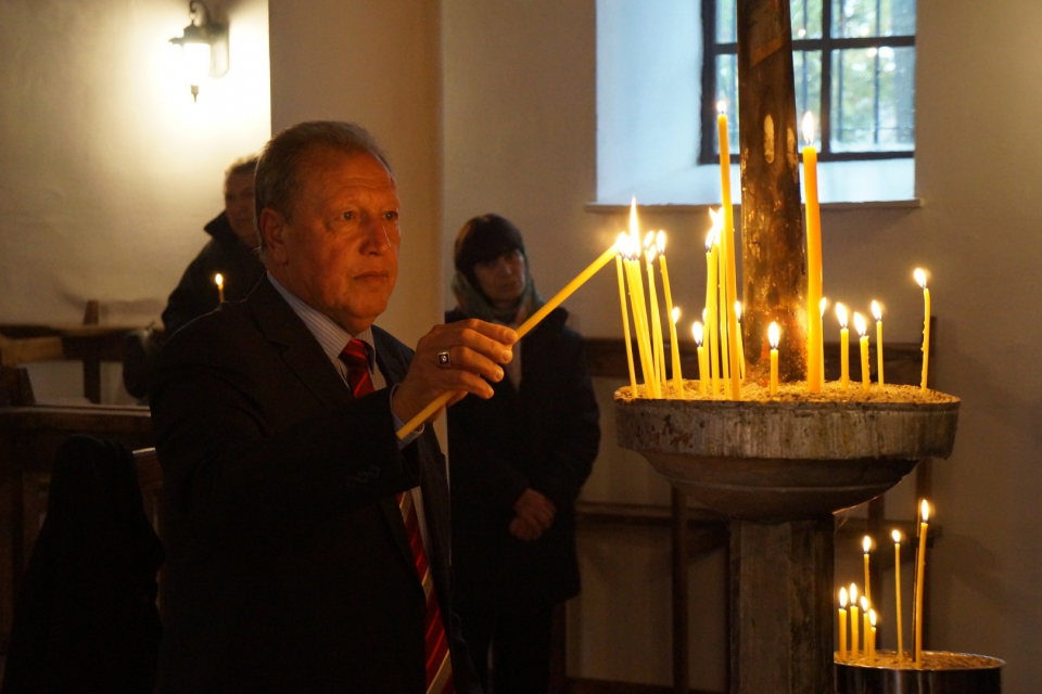 Скъпи съграждани,
отбелязваме най-големия празник за православните християни, наричан Празник на всички празници. Възкресението на Иисус Христос е най-великото...