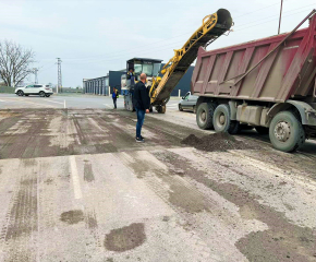 Започнаха ремонтите дейности на ямболската улица „Индже войвода“