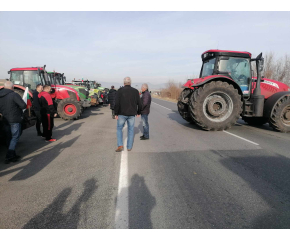 Земеделците прекратяват протестите