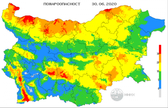Жегите през следващите дни повишават риска от пожари, предупреждават синоптиците. Жълт код за опасност от разнасяне на огън в горските масиви е обявен...