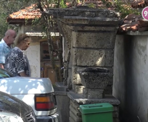 Жителите на Медвен в борба с институциите за вода (видео)